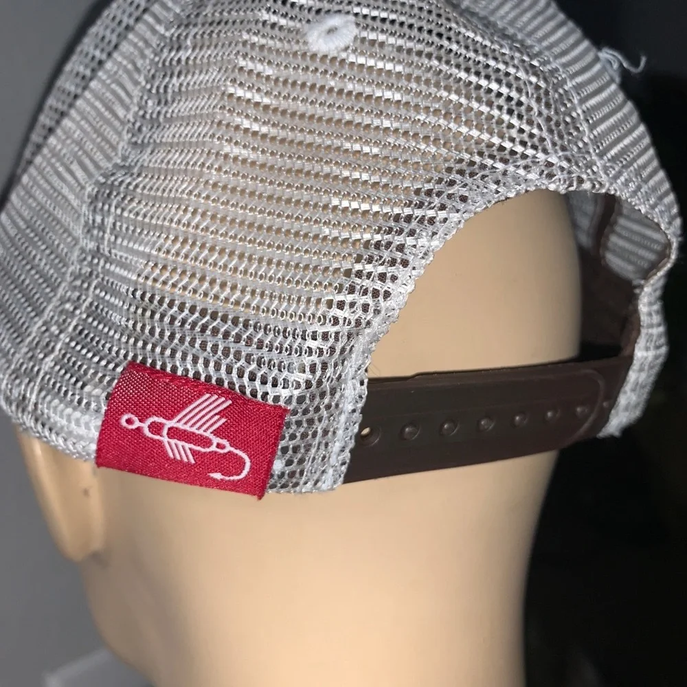 Hat - Picture 3 of 6